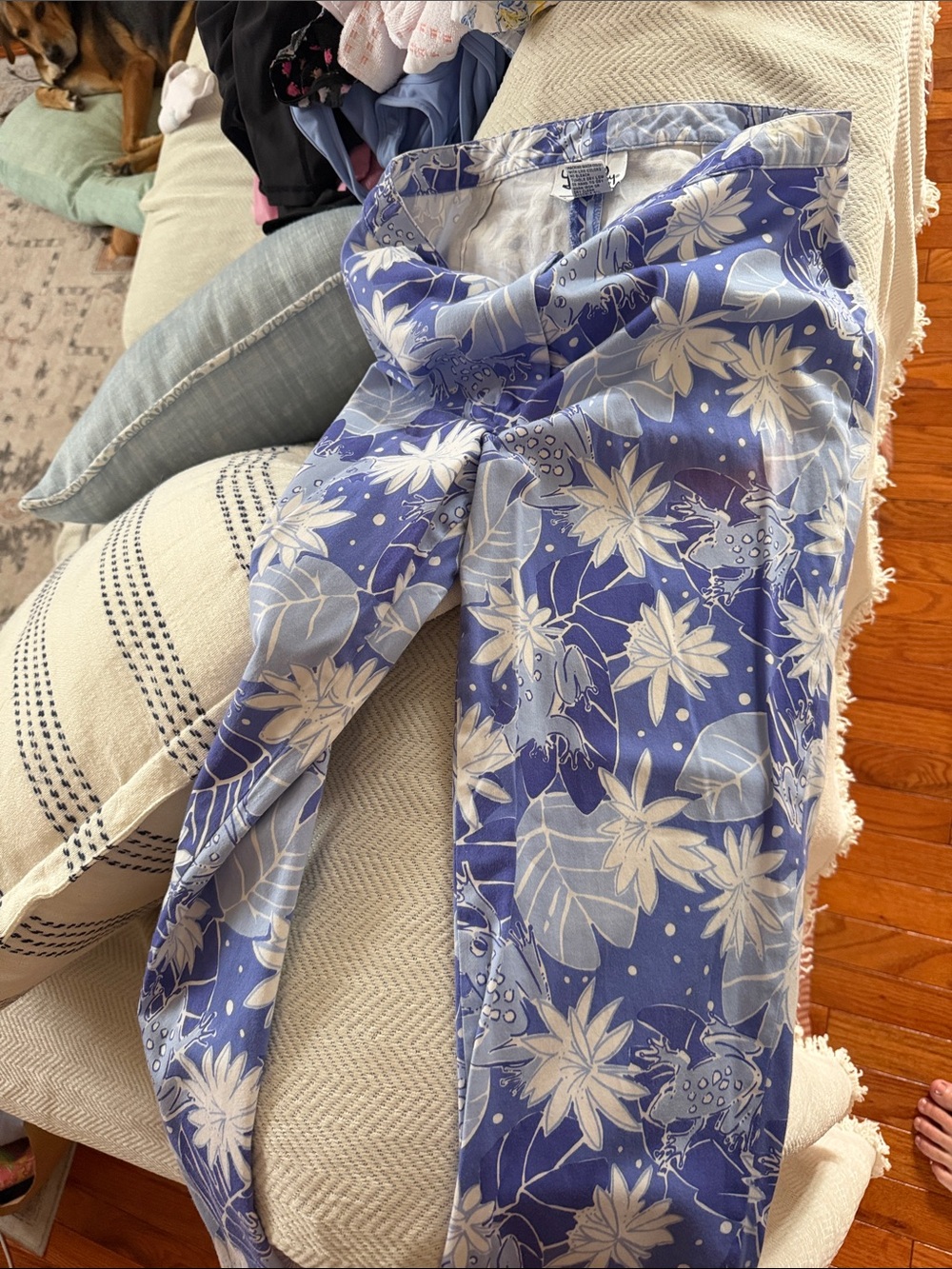 Women’s Blue Floral Print Vintage Pants